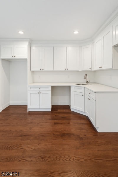 Season Glen - Residential