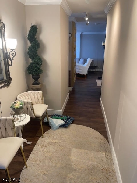 Elmora - Residential