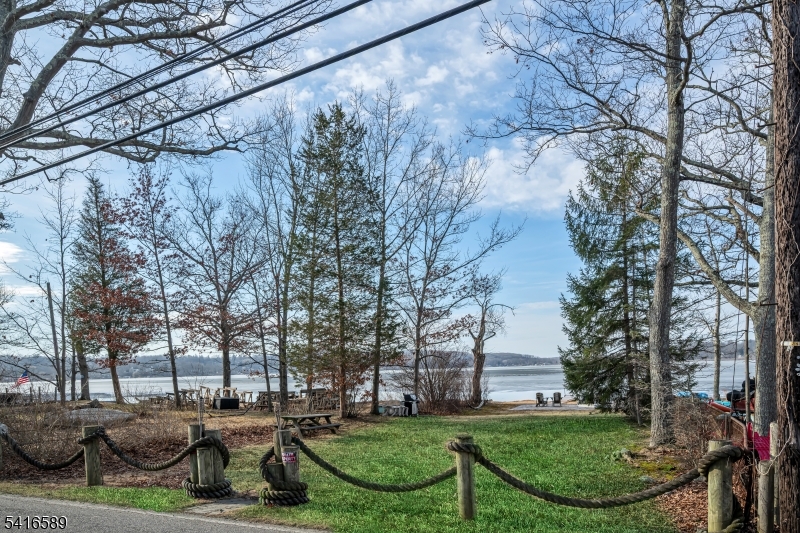 Budd Lake - Residential