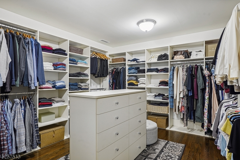 Memorial Field - Residential