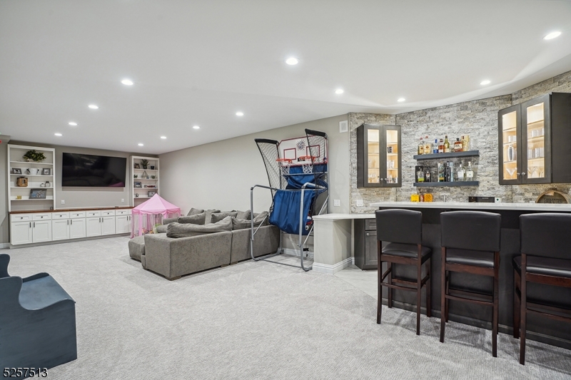 Memorial Field - Residential