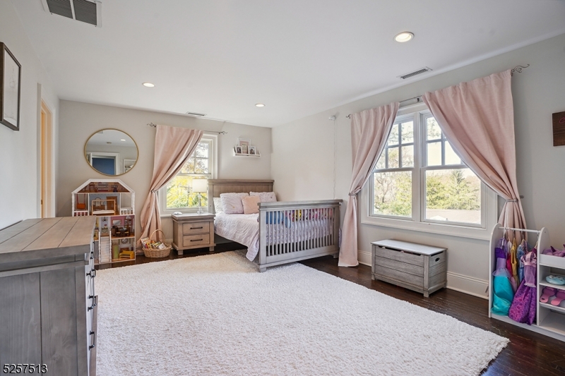 Memorial Field - Residential