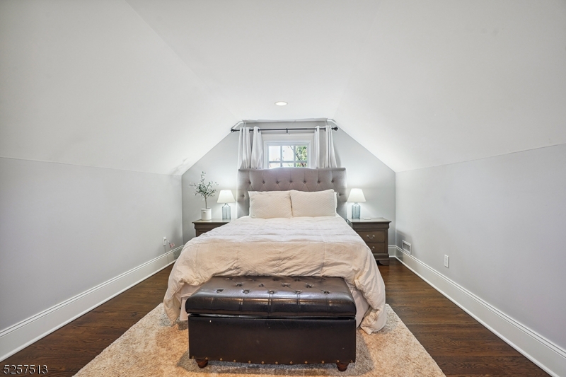 Memorial Field - Residential