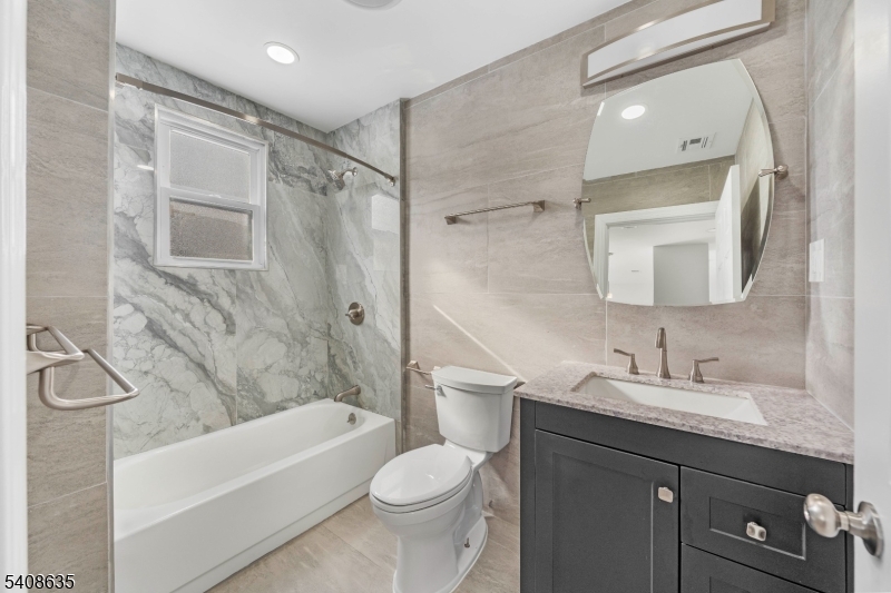 East Linden - Residential Income