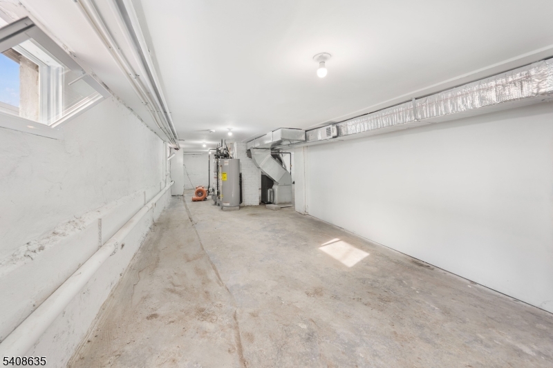 East Linden - Residential Income