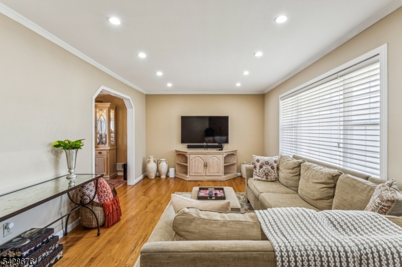 Woodbridge Township - Residential