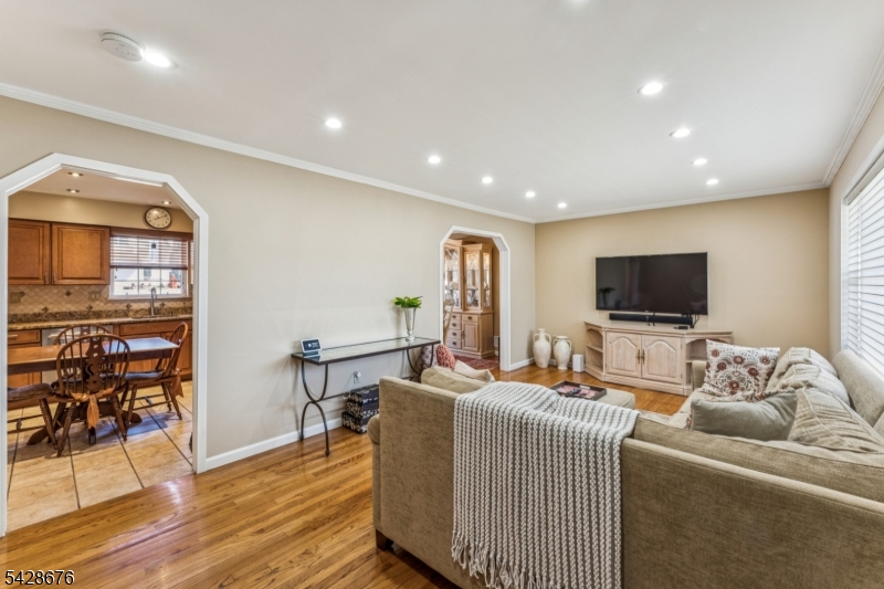 Woodbridge Township - Residential