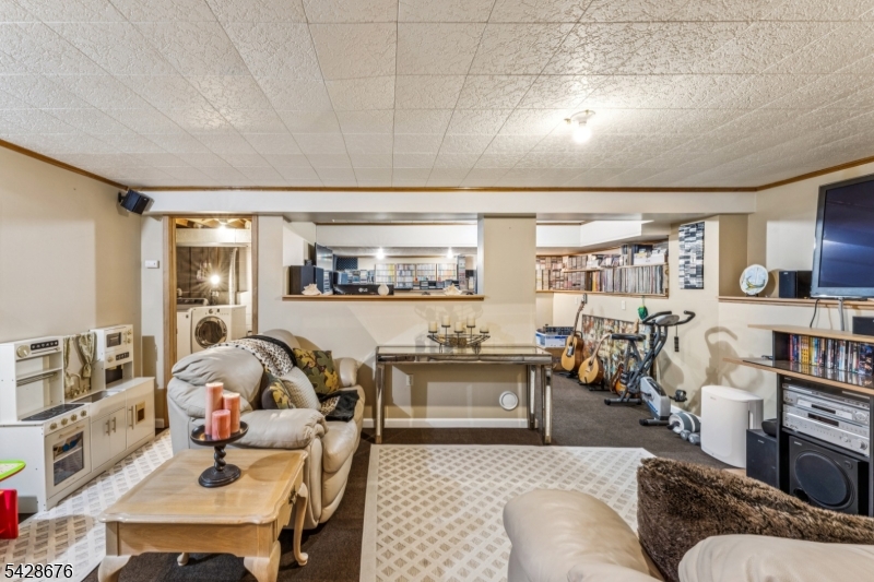 Woodbridge Township - Residential