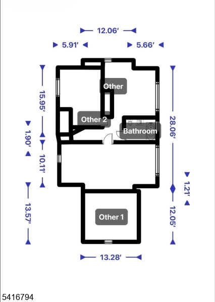 Main image without alt text