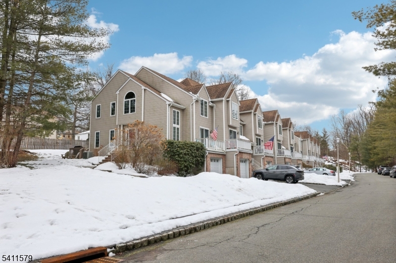 Seneca Estates - Residential