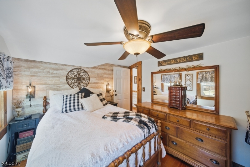 Indian Lake - Residential