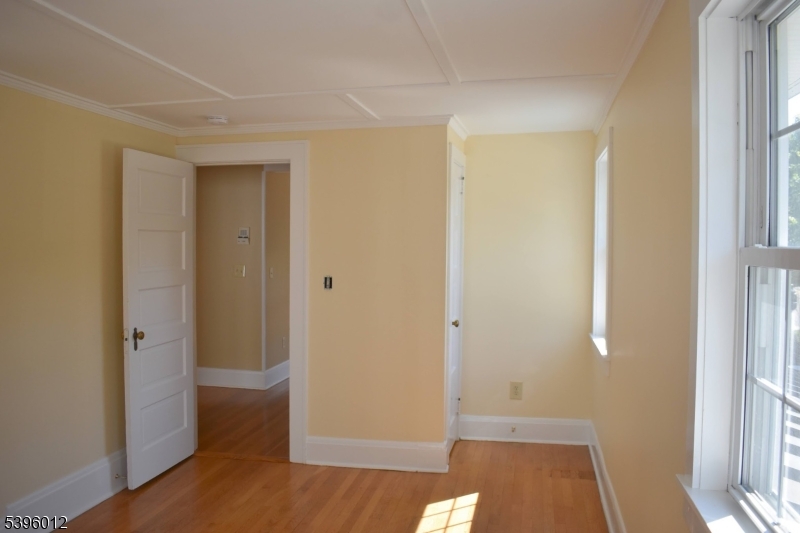 In town - Residential Lease