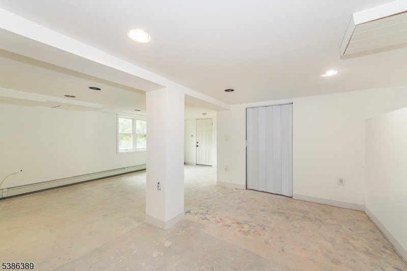 Lake Neepaulin - Residential