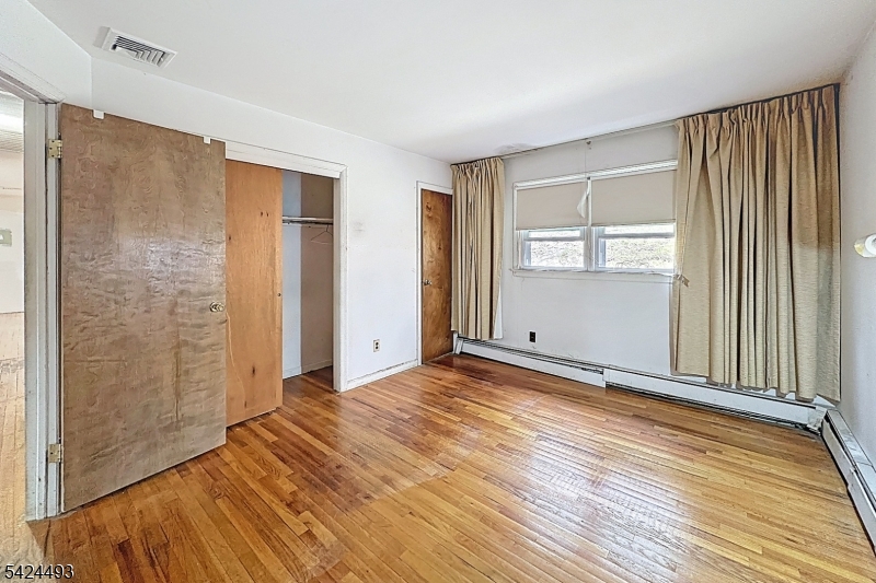 White Meadow Lake - Residential