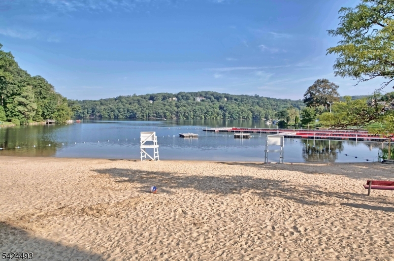 White Meadow Lake - Residential