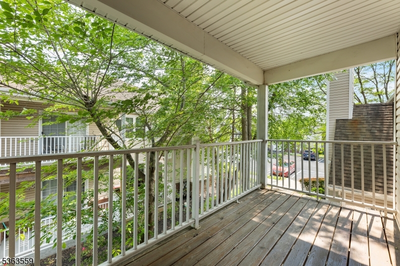 Birch Glen Condos - Residential