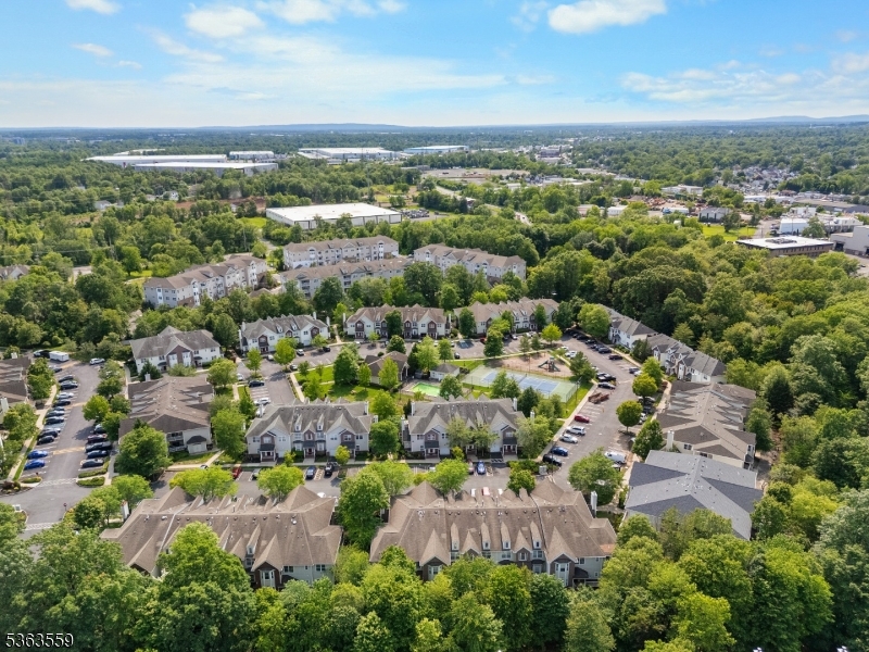 Birch Glen Condos - Residential