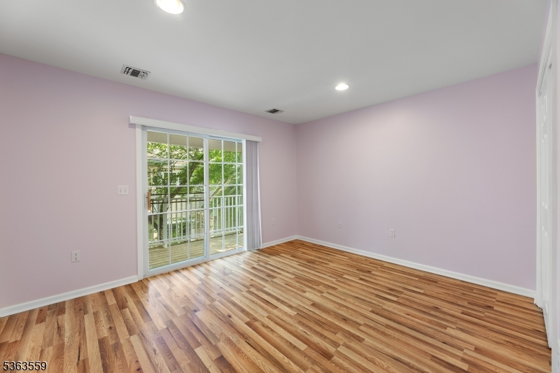 Birch Glen Condos - Residential