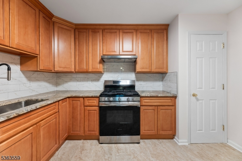 Birch Glen Condos - Residential