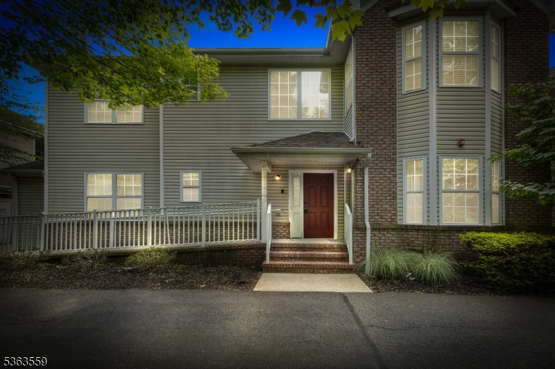 Birch Glen Condos - Residential