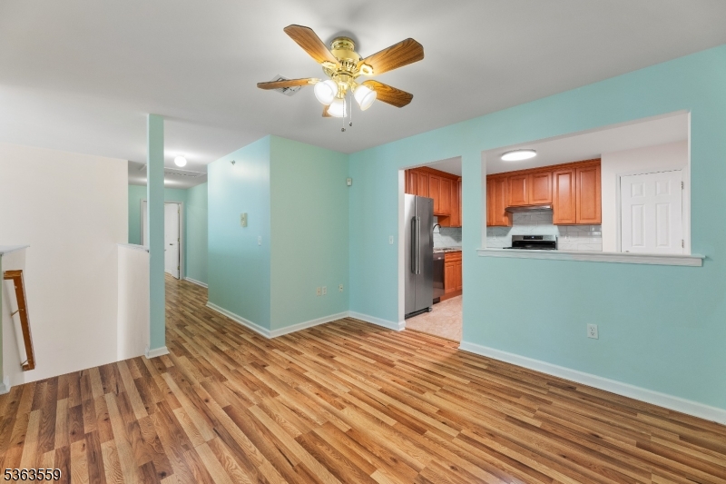 Birch Glen Condos - Residential