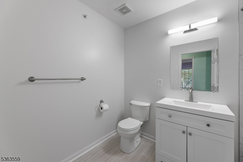 Birch Glen Condos - Residential