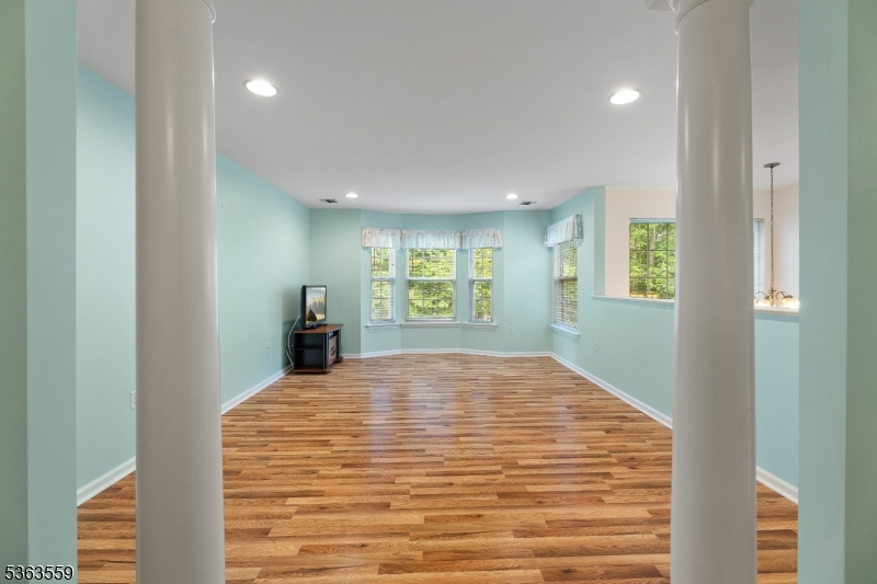 Birch Glen Condos - Residential