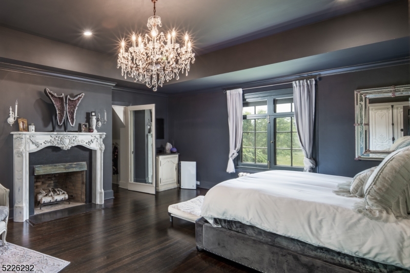 Pleasant Valley - Residential