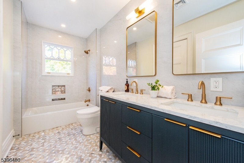 Estate Section - Residential