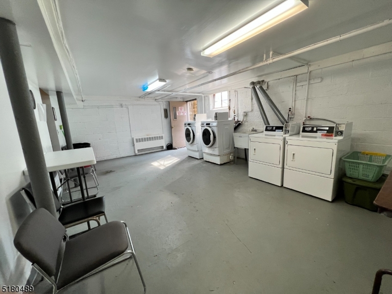 Mountain Club - Residential Lease