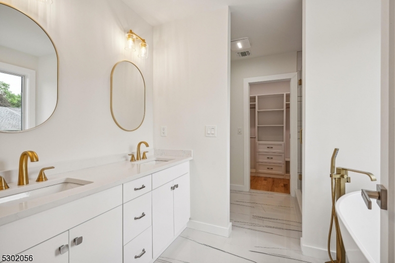 HARTSHORN - Residential