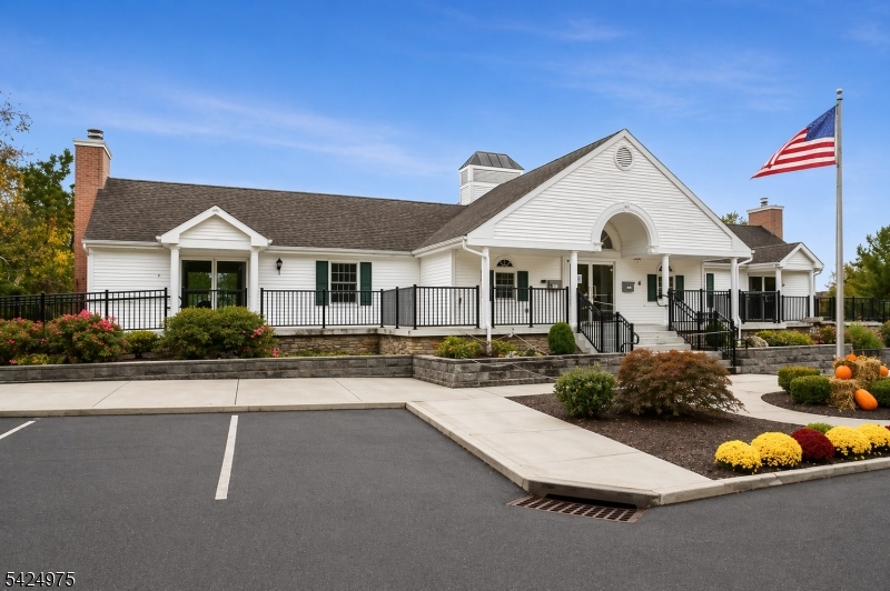 Spring Ridge - Residential