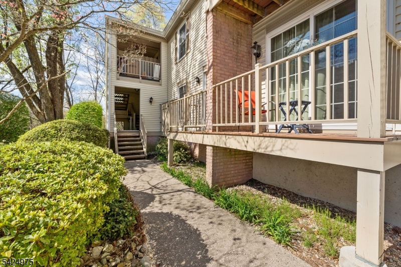 Spring Ridge - Residential