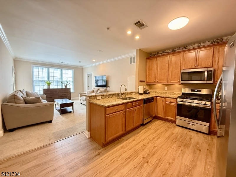 1213 Wharton Ct 1213