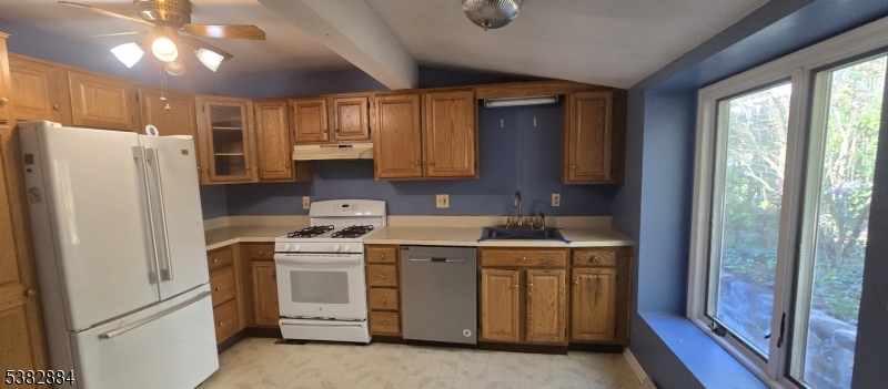 Indian Lake Community - Residential