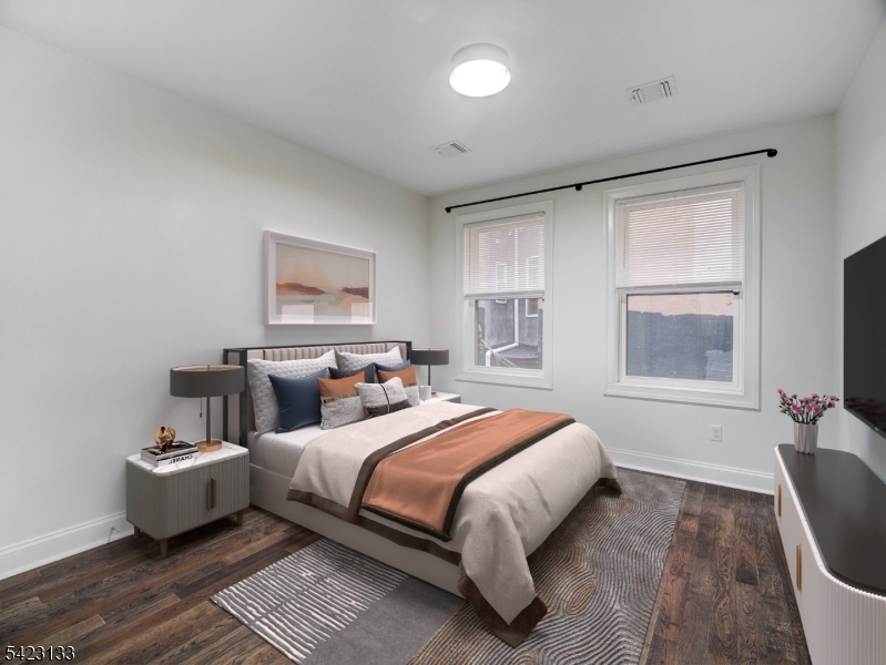 Lofts at Lincoln Park - Residential