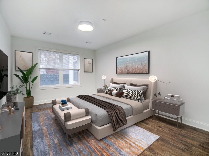 Lofts at Lincoln Park - Residential