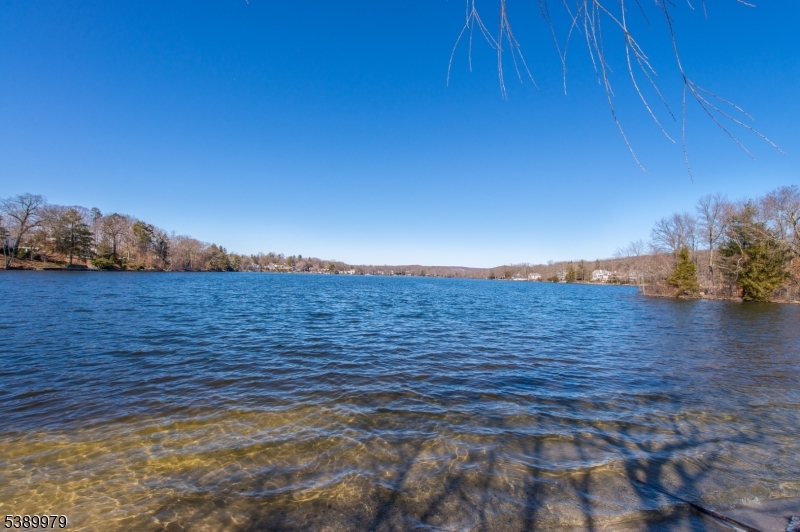 PACKANACK LAKE - Residential