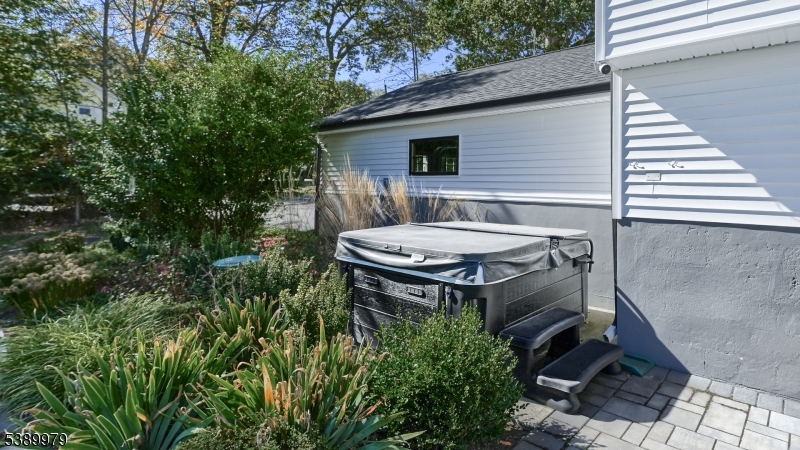 PACKANACK LAKE - Residential