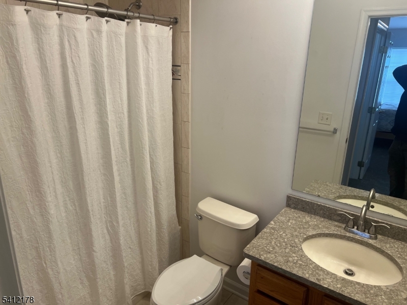 263 Old Farm Dr 263 - Photo 3