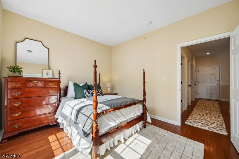 Four Seasons at Great Notch - Residential