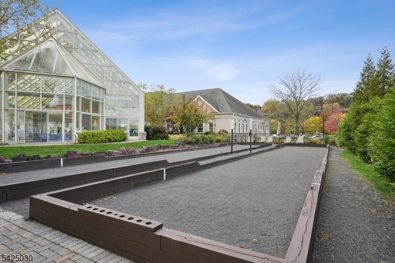 Four Seasons at Great Notch - Residential