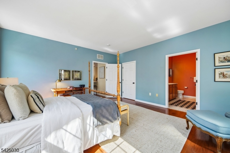 Four Seasons at Great Notch - Residential