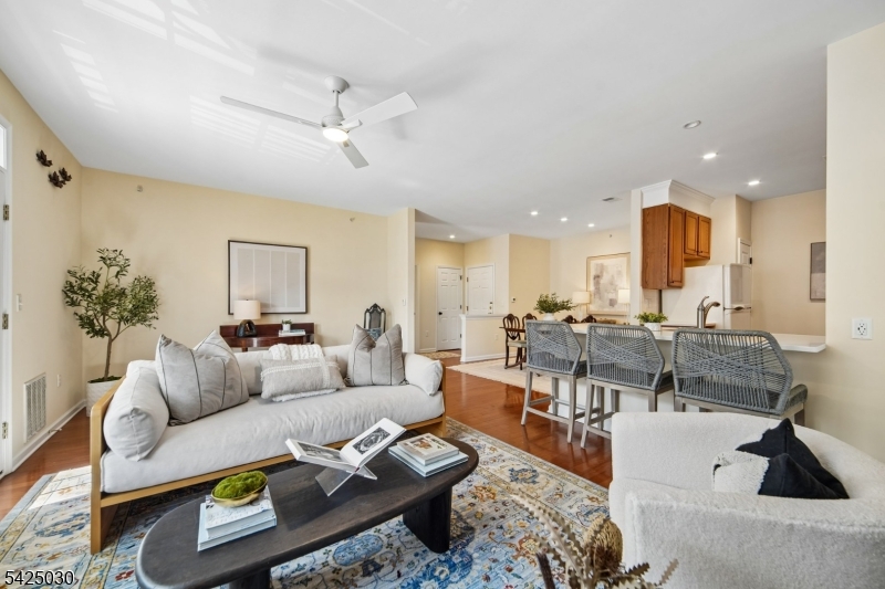 Four Seasons at Great Notch - Residential