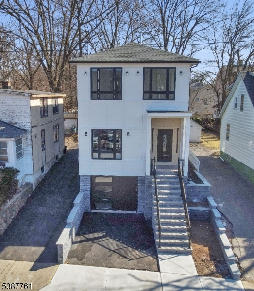 Vauxhall - Residential