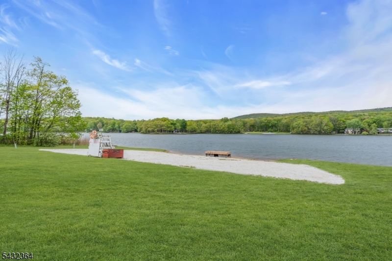 Crandon Lakes - Residential