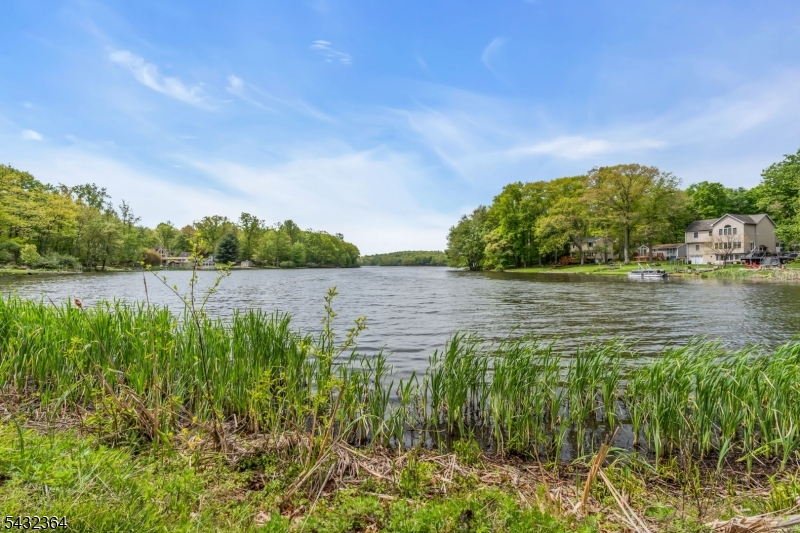 Crandon Lakes - Residential