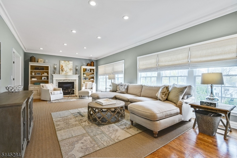 Upper Washington - Residential