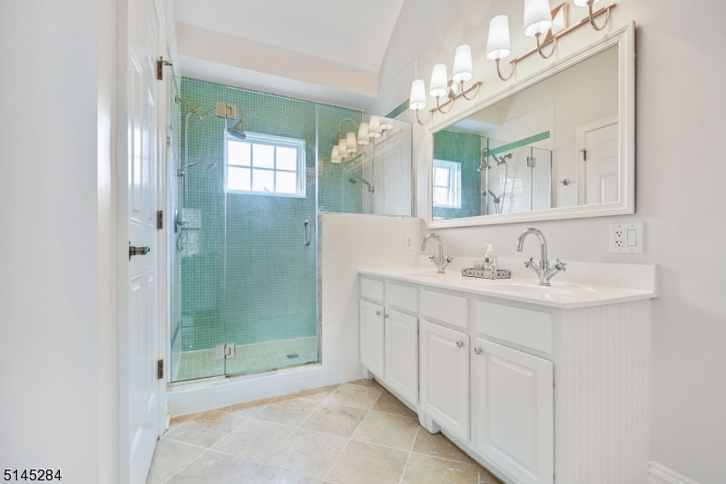 Upper Washington - Residential