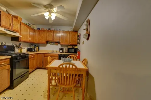 221 Ringwood Ave Unit B11, Pompton Lakes Boro, NJ 07442 - MLS#: 3960328